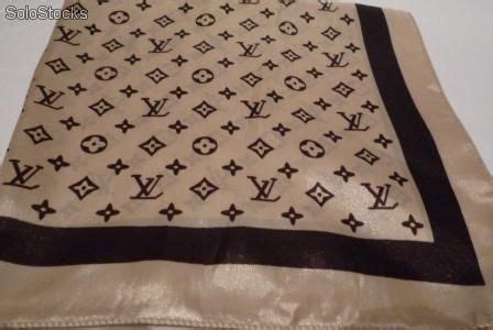 pañuelo seda louis vuitton|Pañuelos de seda y bandanas .